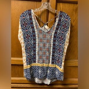 Renee C Women’s Short Sleeve White Blue Orange Blouse Size Medium